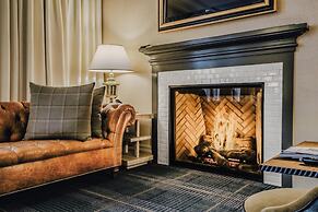 Hotel Jerome, Auberge Collection