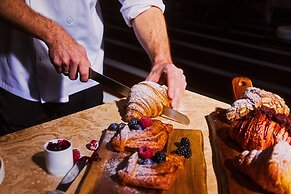 Hotel Jerome, Auberge Resorts Collection