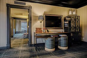 Hotel Jerome, Auberge Collection