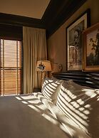 Hotel Jerome, Auberge Resorts Collection