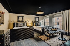 Hotel Jerome, Auberge Collection
