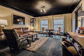 Hotel Jerome, Auberge Collection