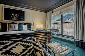 Hotel Jerome, Auberge Collection