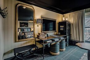 Hotel Jerome, Auberge Collection