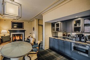 Hotel Jerome, Auberge Collection