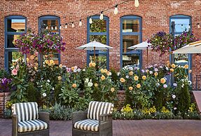 Hotel Jerome, Auberge Resorts Collection