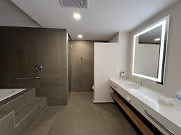 Holiday Inn San Luis Potosi Quijote by IHG