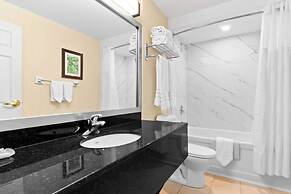 Best Western Inn On The Bay