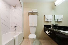 Best Western Inn On The Bay