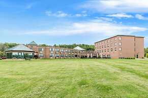 Best Western Inn On The Bay