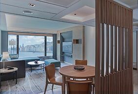 New World Millennium Hong Kong Hotel