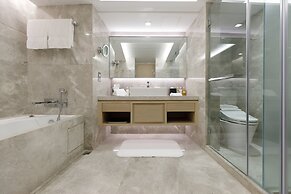 New World Millennium Hong Kong Hotel