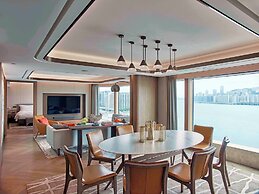 New World Millennium Hong Kong Hotel
