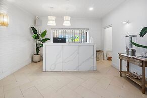 Peace and Plenty Resort