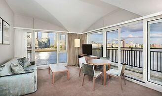 DoubleTree by Hilton London - Docklands Riverside