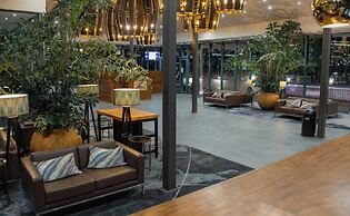 a&o London Docklands Riverside