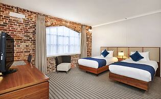 DoubleTree by Hilton London - Docklands Riverside