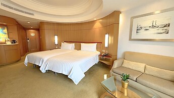 Makati Shangri-La, Manila