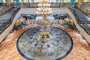 Makati Shangri-La, Manila