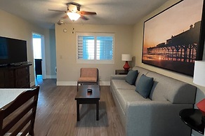 Casa Del Mar Beach Resort