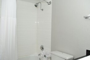 Rock Island Inn & Suites Marshalltown