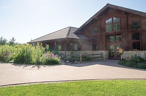 Rock Island Inn & Suites Marshalltown