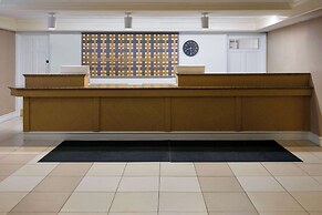 La Quinta Inn by Wyndham Pittsburgh Airport