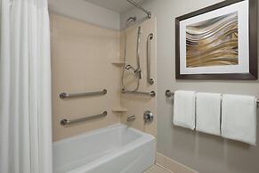 Courtyard by Marriott Rockford