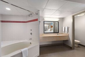 Days Inn by Wyndham Clarksville North