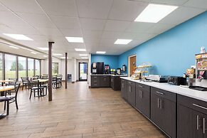 Days Inn by Wyndham Clarksville North