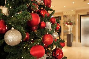 The Tower Hotel, by Thistle