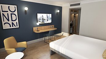 The Tower Hotel, by Thistle