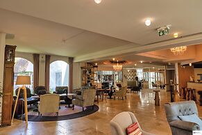 Demeures de campagne Parc du Coudray – Mercure