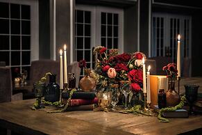 The Hotel Saskatchewan, Autograph Collection