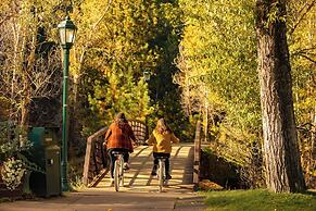 Holiday Inn Estes Park by IHG