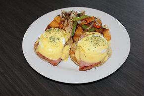 Holiday Inn Victorville by IHG