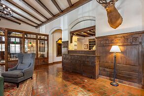 Best Western Premier Mariemont Inn