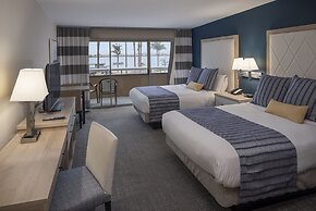 Bay Club Hotel & Marina