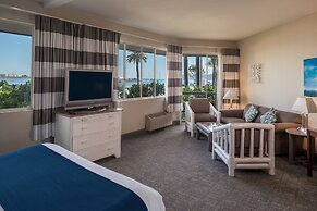 Bay Club Hotel & Marina