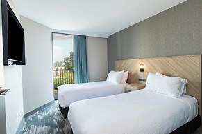 Sandman Suites Vancouver on Davie