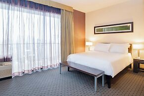 Sandman Suites Vancouver on Davie