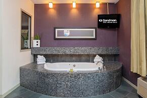 Sandman Suites Vancouver on Davie