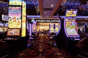 Maverick Hotel and Casino by Red Lion Hotels