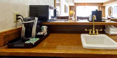 Maverick Hotel and Casino by Red Lion Hotels