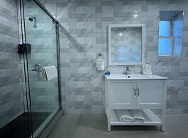 Inn By the Bay Monterey