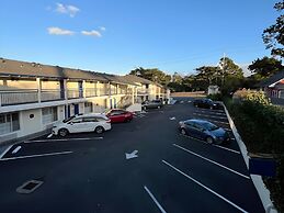 Inn By the Bay Monterey