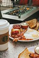 Courtyard by Marriott Los Angeles LAX/Century Boulevard