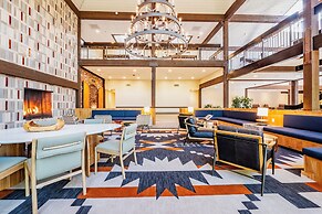 Valley River Inn