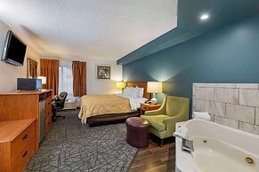 Quality Inn Austintown - Youngstown West