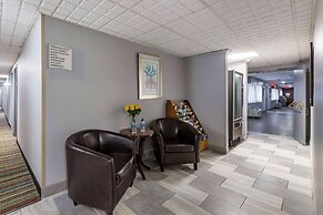 Quality Inn Austintown - Youngstown West